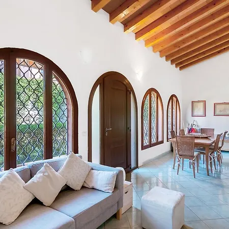 La Guardiola Apartment